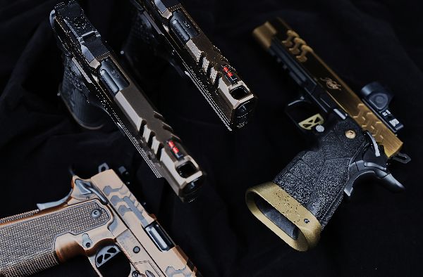 Kimber Expands 2K11 Comp Lineup with New Finishes Kimber Expands 2K11 Comp Lineup with New Finishes